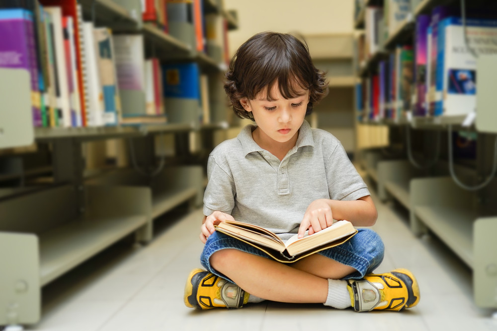 چگونه فرزندانمان را به مطالعه علاقمند کنیم؟